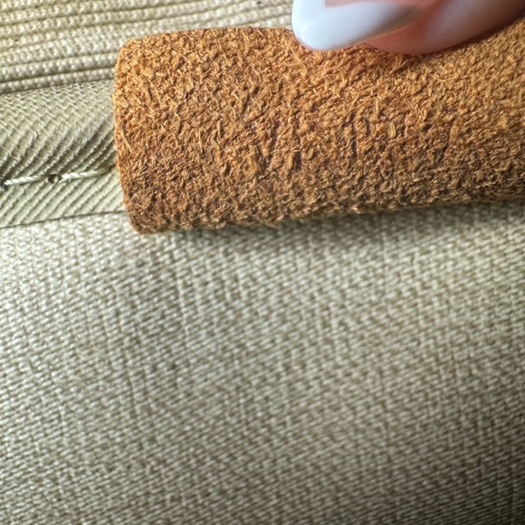 Authentic Louis Vuitton Deauville Brown and Tan Monogram Bag with Dust bag - Picture 8 of 11